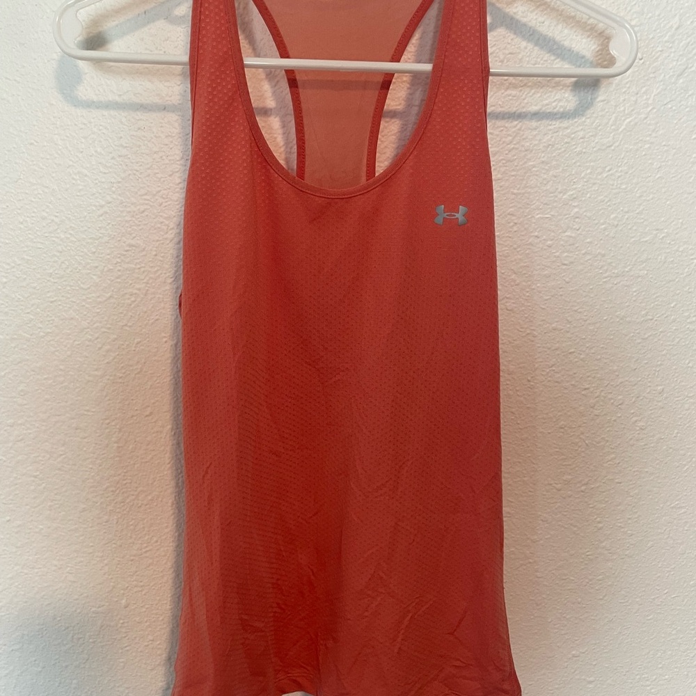 Under Armour Red Tank Top Sleeveless Athletic Wear
